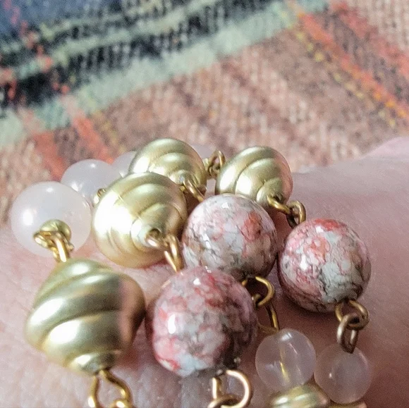 COPY - 🍨🧁Deliciously Beaded Chain Necklace🔆 - Picture 4 of 7